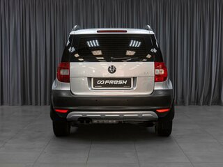 2010 Skoda Yeti I, серебристый, 689000 рублей, вид 4
