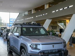 2025 Changan Deepal G318 I, серый, 6000000 рублей, вид 5