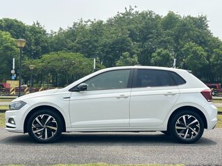 2023 Volkswagen Polo Plus (China Market), белый, 1370000 рублей, вид 4