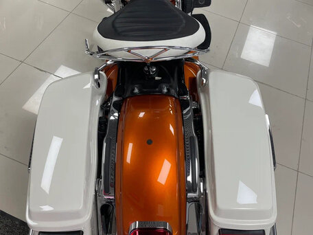 2023 Harley-Davidson Electra Glide, оранжевый, 3790000 рублей, вид 2