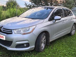 2011 Citroen C4 II, серебристый, 560000 рублей, вид 3