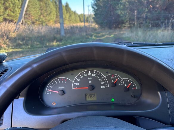 2008 Lada (ВАЗ) Priora I, серебристый, 210000 рублей - вид 10