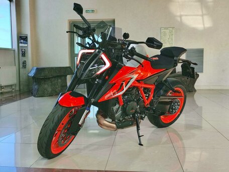 2022 KTM 1290 Super Duke R, оранжевый, 2000000 рублей, вид 1