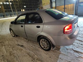 2005 Chevrolet Aveo I, серебристый, 350000 рублей, вид 4