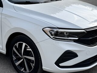 2021 Volkswagen Polo VI, белый, 1800000 рублей, вид 4