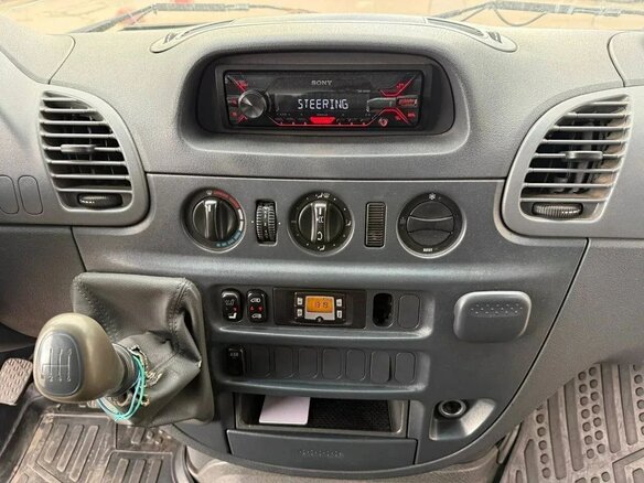 2018 Mercedes-Benz Sprinter Classic, белый, 1700000 рублей - вид 9