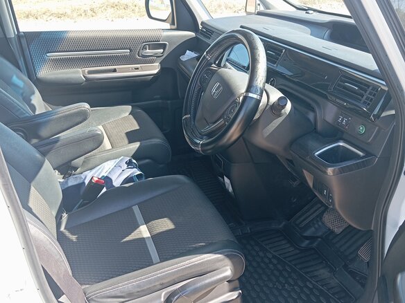 2015 Honda Stepwgn Spada V, белый, 1780000 рублей - вид 6