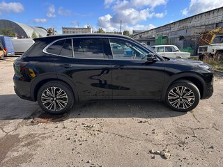 2026 Geely EX5 Гибрид EM-i, чёрный, 3400000 рублей, вид 2
