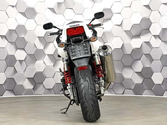 2011 Honda CB 1300, белый, 677000 рублей - вид 4