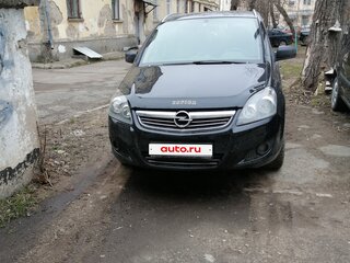 2011 Opel Zafira B Рестайлинг, чёрный, 620000 рублей, вид 3