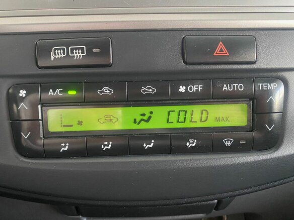 2012 Toyota Hilux VII Рестайлинг, белый, 1446000 рублей - вид 23