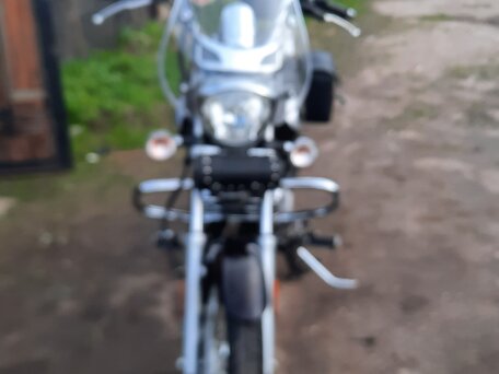 2020 Bajaj Avenger, чёрный, 250000 рублей, вид 1