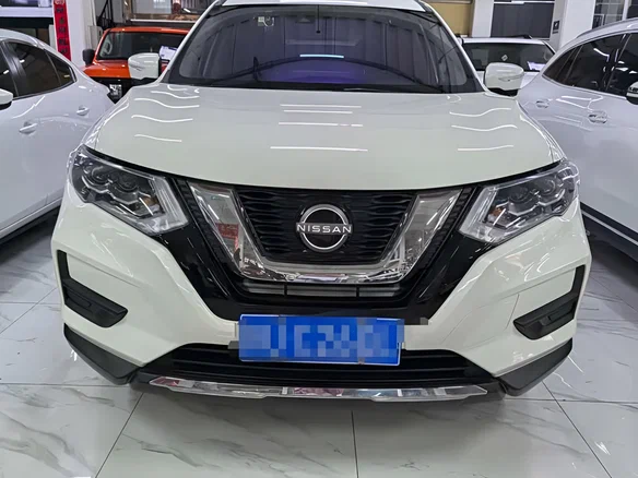 2026 Nissan X-Trail III Рестайлинг 2, белый, 2650000 рублей
