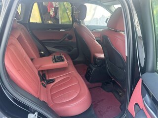 2019 BMW X1 18d xDrive II (F48), чёрный, 2000000 рублей, вид 4