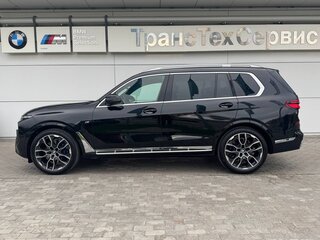 2025 BMW X7 40i I (G07) Рестайлинг, чёрный, 17500000 рублей, вид 5