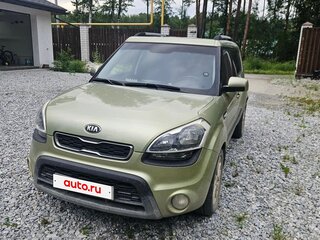 2013 Kia Soul I Рестайлинг, зелёный, 990000 рублей, вид 1