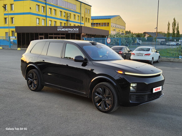 2023 Li Auto (Lixiang) L9 44.5 kWh I, чёрный - вид 15