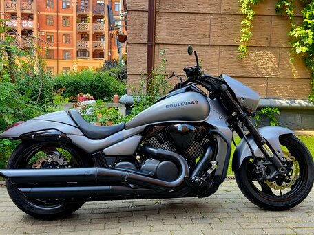 2016 Suzuki Boulevard M109R, серый, 1490000 рублей, вид 3