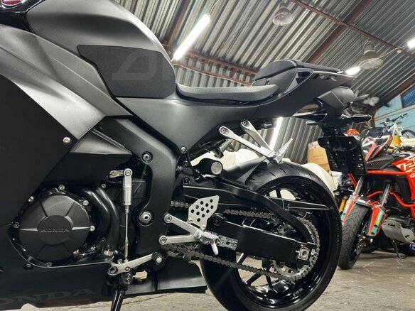 2023 Honda CBR 600RR, чёрный, 1320000 рублей - вид 27