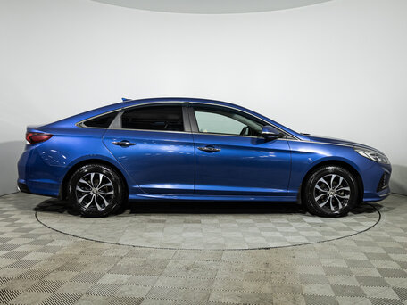 2017 Hyundai Sonata VII (LF) Рестайлинг, голубой, 1850000 рублей, вид 4