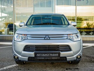 2014 Mitsubishi Outlander III, серебристый, 1348000 рублей, вид 2