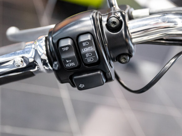 2012 Harley-Davidson Dyna Switchback, серый, 1150000 рублей - вид 25