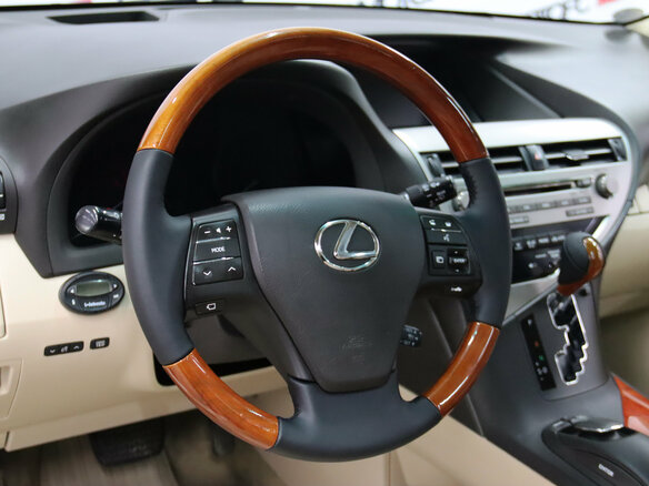 2010 Lexus RX 350 III, белый - вид 9