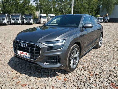 Audi Q8 I (4M)