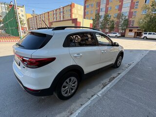 2020 Kia Rio X-Line IV, белый, 1487000 рублей, вид 3