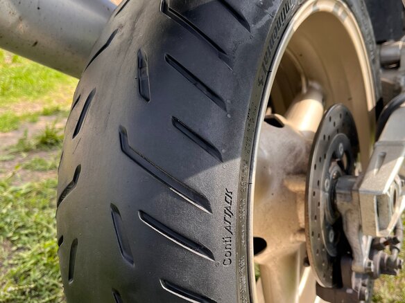 2000 Suzuki TL 1000, красный, 300000 рублей - вид 9