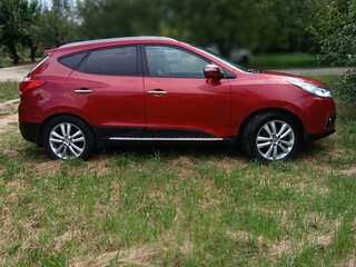2011 Hyundai ix35 I, красный, 1200000 рублей, вид 2