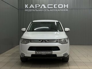 2014 Mitsubishi Outlander III, белый, 1369000 рублей, вид 3