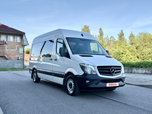 2018 Mercedes-Benz Sprinter, белый, 3280000 рублей - вид 2