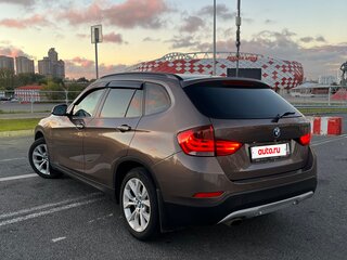 2013 BMW X1 18i I (E84) Рестайлинг, коричневый, 1350000 рублей, вид 2