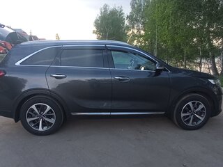 2018 Kia Sorento 8-speed III Prime Рестайлинг, серый, 2500000 рублей, вид 2