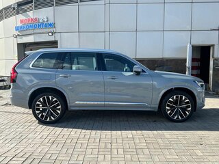 2026 Volvo XC90 B6 II Рестайлинг 2, серый, 13650000 рублей, вид 4