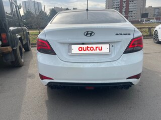 2015 Hyundai Solaris I Рестайлинг, белый, 440000 рублей, вид 2