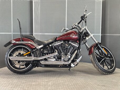 2014 Harley-Davidson Breakout, красный, 1399000 рублей, вид 1