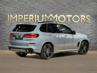 2026 BMW X5 40i IV (G05/G18) Рестайлинг, серый, 16390000 рублей, вид 5