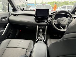 2022 Toyota Corolla Cross I, белый, 2050000 рублей, вид 5