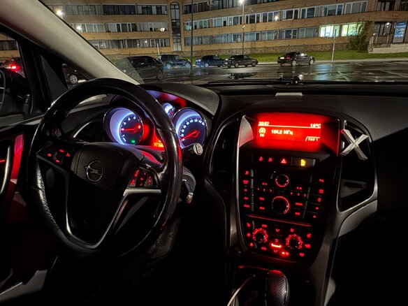 2012 Opel Astra J, чёрный, 600000 рублей - вид 10