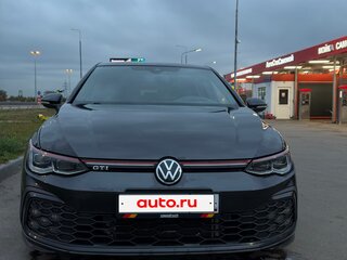 2022 Volkswagen Golf GTI VIII, серый, 3790000 рублей, вид 2
