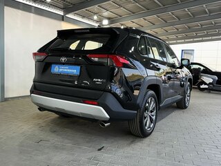 2025 Toyota RAV4 V (XA50), чёрный, 3899000 рублей, вид 5