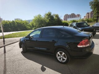 2011 Volkswagen Polo V, чёрный, 550000 рублей, вид 2