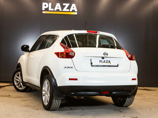 2013 Nissan Juke I, белый, 1050000 рублей, вид 4