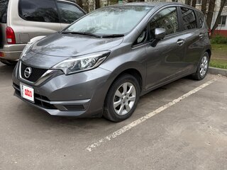 2020 Nissan Note II Рестайлинг, серый, 1100000 рублей, вид 1