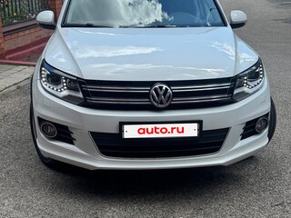 2016 Volkswagen Tiguan I Рестайлинг, белый, 1999999 рублей, вид 3