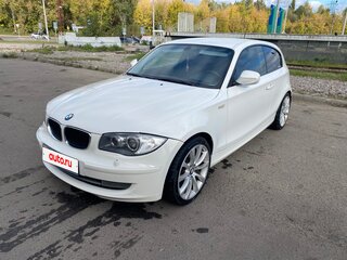 2011 BMW 1 серии 116i I (E81/E82/E87/E88) Рестайлинг, белый, 950000 рублей, вид 1