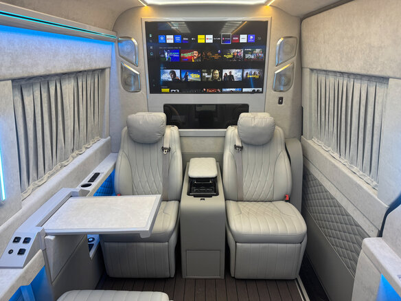 2026 Mercedes-Benz Sprinter, чёрный, 29990000 рублей - вид 7