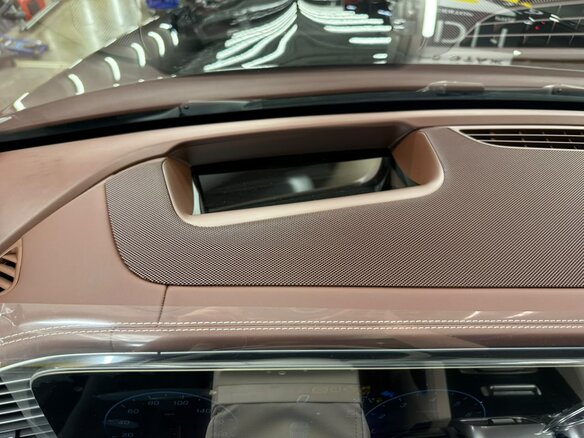 2026 Mercedes-Benz Maybach GLS 600 I Рестайлинг, чёрный, 29980000 рублей - вид 24